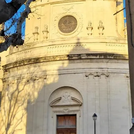 Appartement Place Aux Herbes Elegance Renaissance *