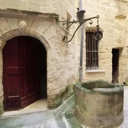 Place Aux Herbes Elegance Renaissance Appartement *