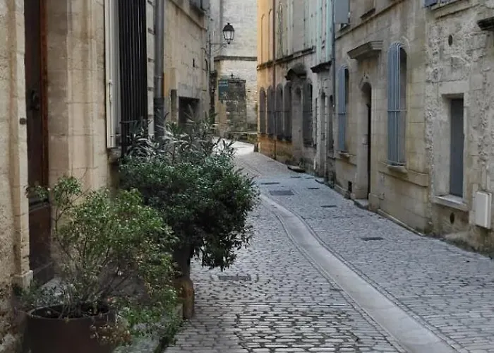 Place Aux Herbes Elegance Renaissance *